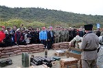 Gençlik ve Spor Bakanı Akif Çağatay Kılıç, Çanakkale Kara Savaşlarının 100. Yıl Anma Törenleri 57. Alay Vefa Yürüyüşü'ne katıldı.