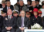 Gençlik ve Spor Bakanı Akif Çağatay Kılıç, Çanakkale Kara Savaşlarının 100. Yıl Anma Törenleri 57. Alay Şehitliği Töreni'ne katıldı.