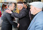 Gençlik ve Spor Bakanı Akif Çağatay Kılıç, Samsun Salıpazarı İlçesi esnafını ziyaret etti.