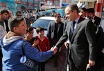 Gençlik ve Spor Bakanı Akif Çağatay Kılıç, Samsun Çarşamba İlçesi esnafını ziyaret etti.