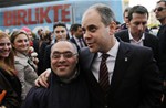 Gençlik ve Spor Bakanı Akif Çağatay Kılıç, Samsun Atakum Seçim Koordinasyon Merkezi (SKM) Bürosu Açılışı’na katıldı.