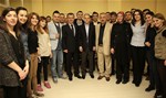Gençlik ve Spor Bakanı Akif Çağatay Kılıç, Samsun İlkadım esnafını ziyaret etti.