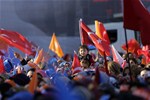Başbakan Ahmet Davutoğlu ile Gençlik ve Spor Bakanı Akif Çağatay Kılıç, Ak Parti Samsun Mitingine katıldı.