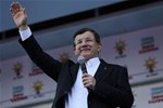 Başbakan Ahmet Davutoğlu ile Gençlik ve Spor Bakanı Akif Çağatay Kılıç, Ak Parti Samsun Mitingine katıldı.