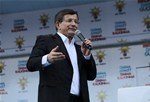 Başbakan Ahmet Davutoğlu ile Gençlik ve Spor Bakanı Akif Çağatay Kılıç, Ak Parti Samsun Mitingine katıldı.