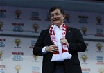Başbakan Ahmet Davutoğlu ile Gençlik ve Spor Bakanı Akif Çağatay Kılıç, Ak Parti Samsun Mitingine katıldı.