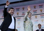 Başbakan Ahmet Davutoğlu ile Gençlik ve Spor Bakanı Akif Çağatay Kılıç, Ak Parti Samsun Mitingine katıldı.