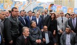 Gençlik ve Spor Bakanı Akif Çağatay Kılıç, Samsun Canik İlçesi'nde muhtarlar, sandık başkanları ve bazı STK temsilcileri ile kahvaltıda bir araya geldi.