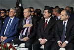 Cumhurbaşkanı Recep Tayyip Erdoğan ile Gençlik ve Spor Bakanı Akif Çağatay Kılıç, Trabzon'da düzenlenen toplu açılış törenine katıldı.