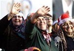 Cumhurbaşkanı Recep Tayyip Erdoğan ile Gençlik ve Spor Bakanı Akif Çağatay Kılıç, Trabzon'da düzenlenen toplu açılış törenine katıldı.