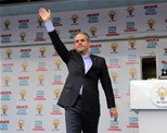 Başbakan Ahmet Davutoğlu ile Gençlik ve Spor Bakanı Akif Çağatay Kılıç, Ak Parti Burdur Mitingine katıldı.