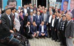 Gençlik ve Spor Bakanı Akif Çağatay Kılıç, Samsun'un Asarcık İlçesi Ak Parti Seçim Koordinasyon Merkezi'ni ziyaret etti.