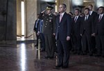Gençlik ve Spor Bakanı Akif Çağatay Kılıç, 19 Mayıs Atatürk’ü Anma, Gençlik ve Spor Bayramı ile Gençlik Haftası başlangıcı çerçevesinde Anıtkabir ziyareti gerçekleştirdi.