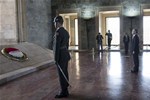 Gençlik ve Spor Bakanı Akif Çağatay Kılıç, 19 Mayıs Atatürk’ü Anma, Gençlik ve Spor Bayramı ile Gençlik Haftası başlangıcı çerçevesinde Anıtkabir ziyareti gerçekleştirdi.