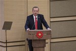 Cumhurbaşkanı Recep Tayyip Erdoğan, Gençlik ve Spor Bakanı Akif Çağatay Kılıç ile beraberindeki gençleri Cumhurbaşkanlığı Sarayı'nda kabul etti.