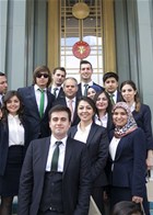 Cumhurbaşkanı Recep Tayyip Erdoğan, Gençlik ve Spor Bakanı Akif Çağatay Kılıç ile beraberindeki gençleri Cumhurbaşkanlığı Sarayı'nda kabul etti.