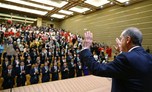 Cumhurbaşkanı Recep Tayyip Erdoğan, Gençlik ve Spor Bakanı Akif Çağatay Kılıç ile beraberindeki gençleri Cumhurbaşkanlığı Sarayı'nda kabul etti.