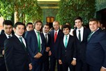 Cumhurbaşkanı Recep Tayyip Erdoğan, Gençlik ve Spor Bakanı Akif Çağatay Kılıç ile beraberindeki gençleri Cumhurbaşkanlığı Sarayı'nda kabul etti.
