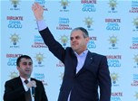 Başbakan Ahmet Davutoğlu ile Gençlik ve Spor Bakanı Akif Çağatay Kılıç, Ak Parti Amasya Mitingine katıldı.