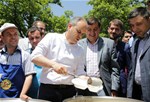 Gençlik ve Spor Bakanı Akif Çağatay Kılıç, Arslançayır Yaylası'nda bu yıl 96.sı düzenlenen Atatürk'ü Anma ve Termal Turizm Festivali'ne katıldı.