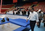Gençlik ve Spor Bakanı Akif Çağatay Kılıç, Başbakan Ahmet Davutoğlu'nun Ankara Atatürk Spor Salonu'nda yapacağı Toplu Açılış Töreni öncesi çalışmaları inceledi.