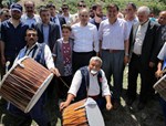 Gençlik ve Spor Bakanı Akif Çağatay Kılıç, Arslançayır Yaylası'nda bu yıl 96.sı düzenlenen Atatürk'ü Anma ve Termal Turizm Festivali'ne katıldı.