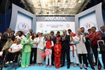 Başbakan Ahmet Davutoğlu ile Gençlik ve Spor Bakanı Akif Çağatay Kılıç, Gençlik ve Spor Bakanlığı’nın 190 adet Spor Tesisin açılışı ile 22 Adet Spor Tesisinin temel atma törenlerine katıldı.