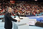 Başbakan Ahmet Davutoğlu ile Gençlik ve Spor Bakanı Akif Çağatay Kılıç, Gençlik ve Spor Bakanlığı’nın 190 adet Spor Tesisin açılışı ile 22 Adet Spor Tesisinin temel atma törenlerine katıldı.