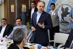 Gençlik ve Spor Bakanı Akif Çağatay Kılıç, Samsun Gıda Borsası üyeleri ile bir araya geldi.