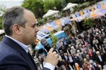 Gençlik ve Spor Bakanı Akif Çağatay Kılıç, Ak Parti Ladik İlçe mitingine katıldı.