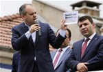 Gençlik ve Spor Bakanı Akif Çağatay Kılıç, Ak Parti Ladik İlçe mitingine katıldı.