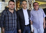Gençlik ve Spor Bakanı Akif Çağatay Kılıç, Samsun'un Atakum İlçesi'nde esnaf ziyaretinde bulundu.
