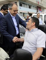 Gençlik ve Spor Bakanı Akif Çağatay Kılıç, İlyasköy Mahallesi esnafını ziyaret etti.