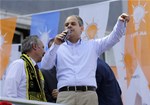 Gençlik ve Spor Bakanı Akif Çağatay Kılıç, Ak Parti Terme İlçe mitingine katıldı.
