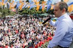 Gençlik ve Spor Bakanı Akif Çağatay Kılıç, Ak Parti Terme İlçe mitingine katıldı.