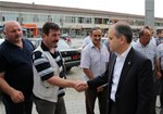 Gençlik ve Spor Bakanı Akif Çağatay Kılıç, Ak Parti Alaçam İlçe Başkanlığı'nı ziyaret etti.