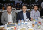 Gençlik ve Spor Bakanı Akif Çağatay Kılıç, Çarşamba'da düzenlenen iftar programına katıldı.