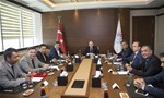 Gençlik ve Spor Bakanı Akif Çağatay Kılıç, TSYD Genel Başkanı ve TSYD Ankara Şubesi Yönetim Kurulu Üyelerini makamında kabul etti.