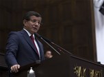 Başbakan Ahmet Davutoğlu ile Gençlik ve Spor Bakanı Akif Çağatay Kılıç, AK Parti TBMM Grup toplantısına katıldı.