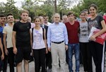 Gençlik ve Spor Bakanı Akif Çağatay Kılıç, Samsun'un Vezirköprü İlçesi'nde hemşehrileri ile bir araya geldi.