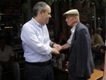 Gençlik ve Spor Bakanı Akif Çağatay Kılıç, Samsun'un Saathane Meydanı esnafını ziyaret etti.