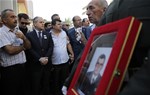 Gençlik ve Spor Bakanı Akif Çağatay Kılıç, Osmaniye'nin Kadirli İlçesi'nde düzenlenen Şehit Jandarma Uzm. Çvş. Mehmet Acar'ın cenaze törenine katıldı.