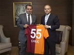 Gençlik ve Spor Bakanı Akif Çağatay Kılıç, Galatasaray Spor Kulübü Başkanı Dursun Özbek’i makamında kabul etti.