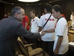 Gençlik ve Spor Akif Çağatay Kılıç, İngiltere’de düzenlenen Avrupa Şampiyonası’nda birinci olan Görme Engelliler A Milli Futbol Takımı’nı makamında kabul etti.