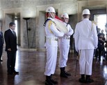 Başbakan Ahmet Davutoğlu ile Bakanlar Kurulu Anıtkabir Ziyareti gerçekleştirdi.