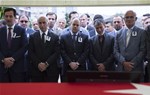 Gençlik ve Spor Bakanı Akif Çağatay Kılıç, şehit polis memuru Burak Zor’un cenaze törenine katıldı.