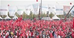 Gençlik ve Spor Bakanı Akif Çağatay Kılıç, Yenikapı Miting Alanı'nda düzenlenen 'Milyonlarca Nefes Teröre Karşı Tek Ses' Mitingi'ne katıldı.