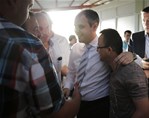 Gençlik ve Spor Bakanı Akif Çağatay Kılıç, Samsun'un Badırlı Mahallesi'nde hemşehrileri ile bayramlaştı.