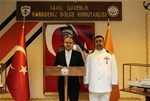 Gençlik ve Spor Bakanı Akif Çağatay Kılıç, Karadeniz Sahil Güvenlik Bölge Komutanlığı'nı ziyaret etti.