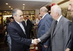 Gençlik ve Spor Bakanı Akif Çağatay Kılıç, Samsun Büyükşehir Belediye'nde düzenlenen bayramlaşma törenine katıldı.